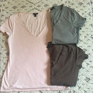 3 Express v-Neck Women's Tops - Pink, Green, Brown. Fit and flatter